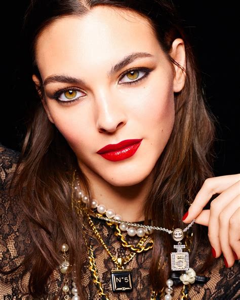 chanel holiday 2021 lipstick|chanel no 5 holiday.